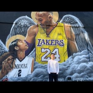 Meet your Posher, Isaac